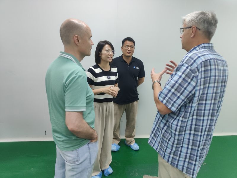 Foreign customers visit vet production plants